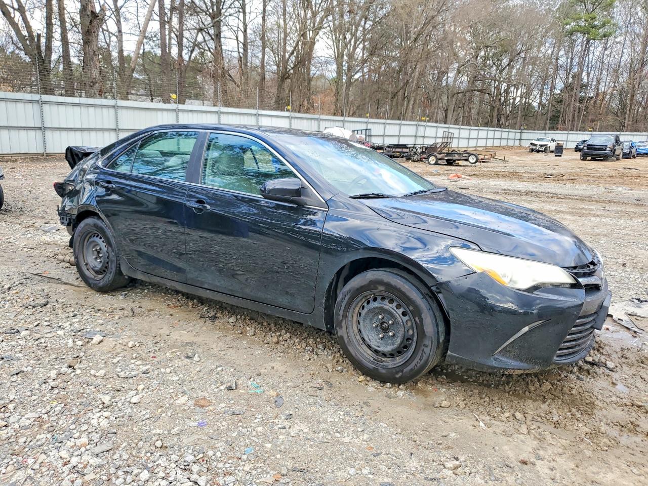 2015 TOYOTA CAMRY LE photo 7