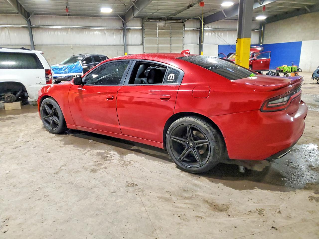 2016 DODGE CHARGER R photo 2