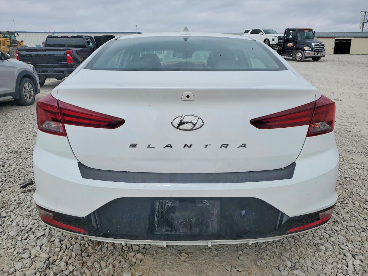 2020 HYUNDAI ELANTRA VALUE EDITION photo 6