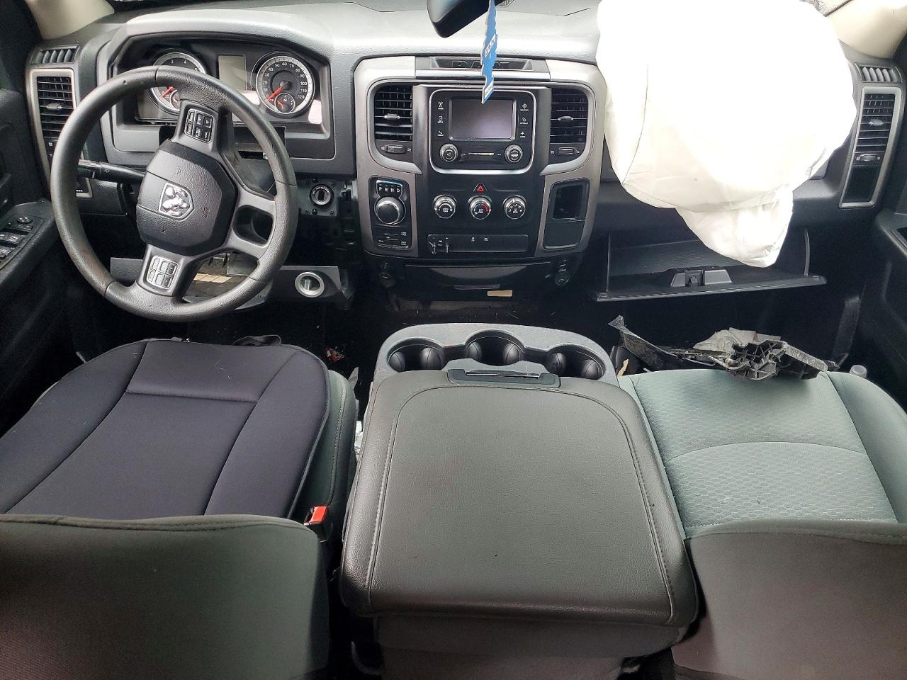2015 RAM 1500 ST photo 8