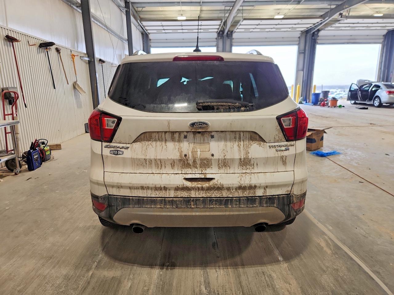 2019 FORD ESCAPE TITANIUM photo 6