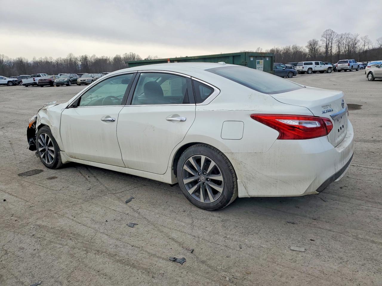 2016 NISSAN ALTIMA 2.5 SV photo 2