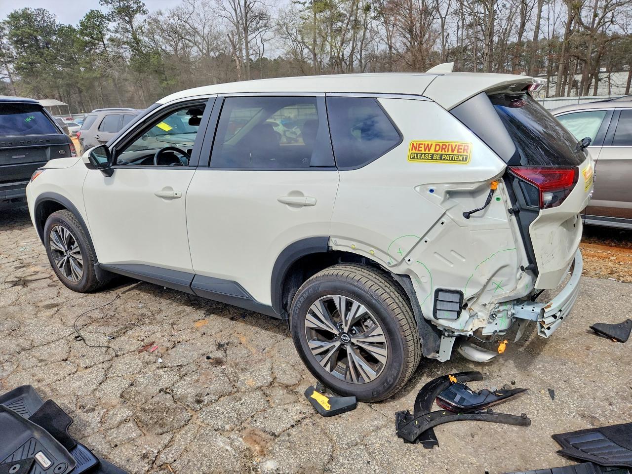 2023 NISSAN ROGUE SV photo 4
