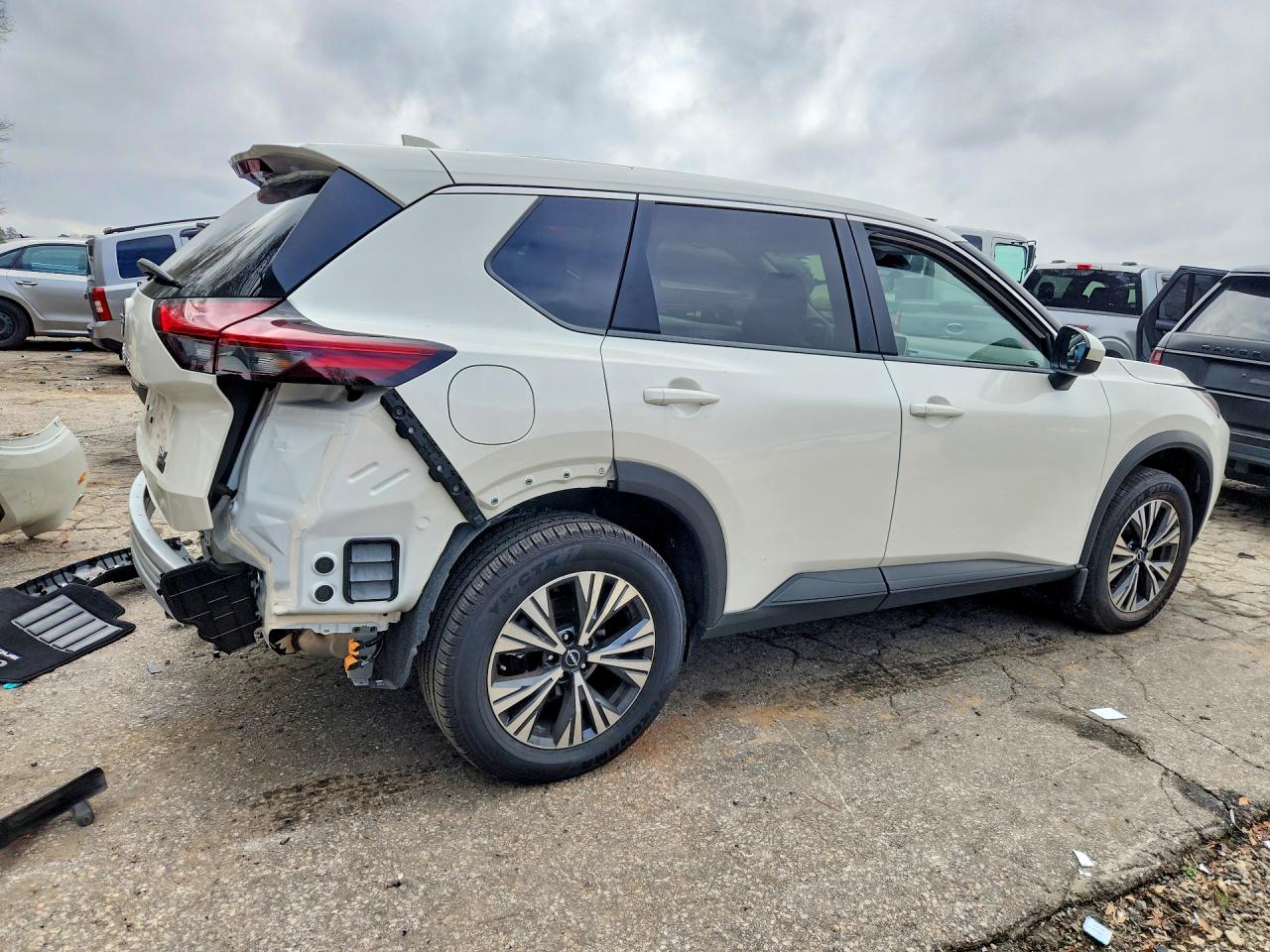 2023 NISSAN ROGUE SV photo 7