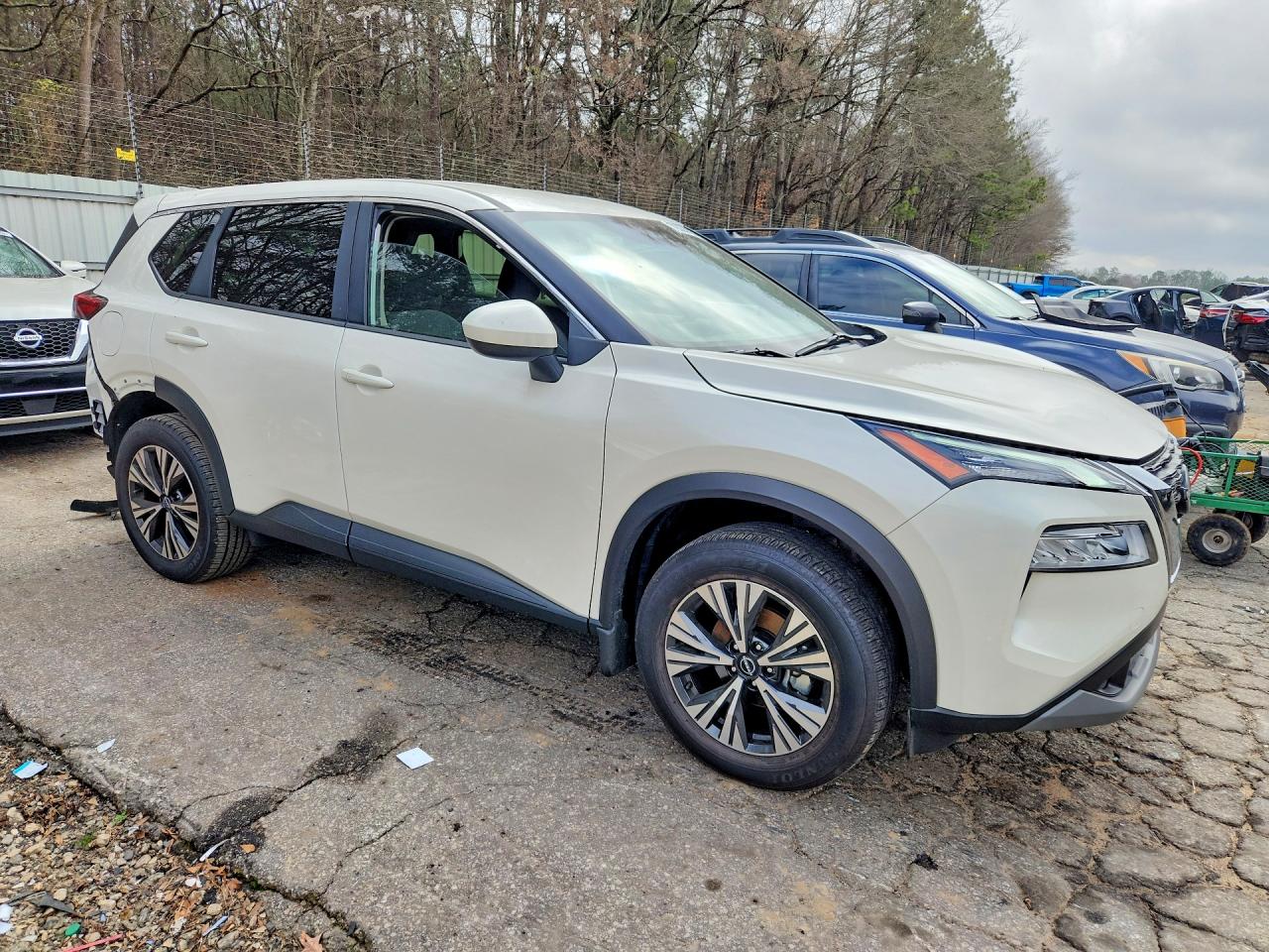 2023 NISSAN ROGUE SV photo 10