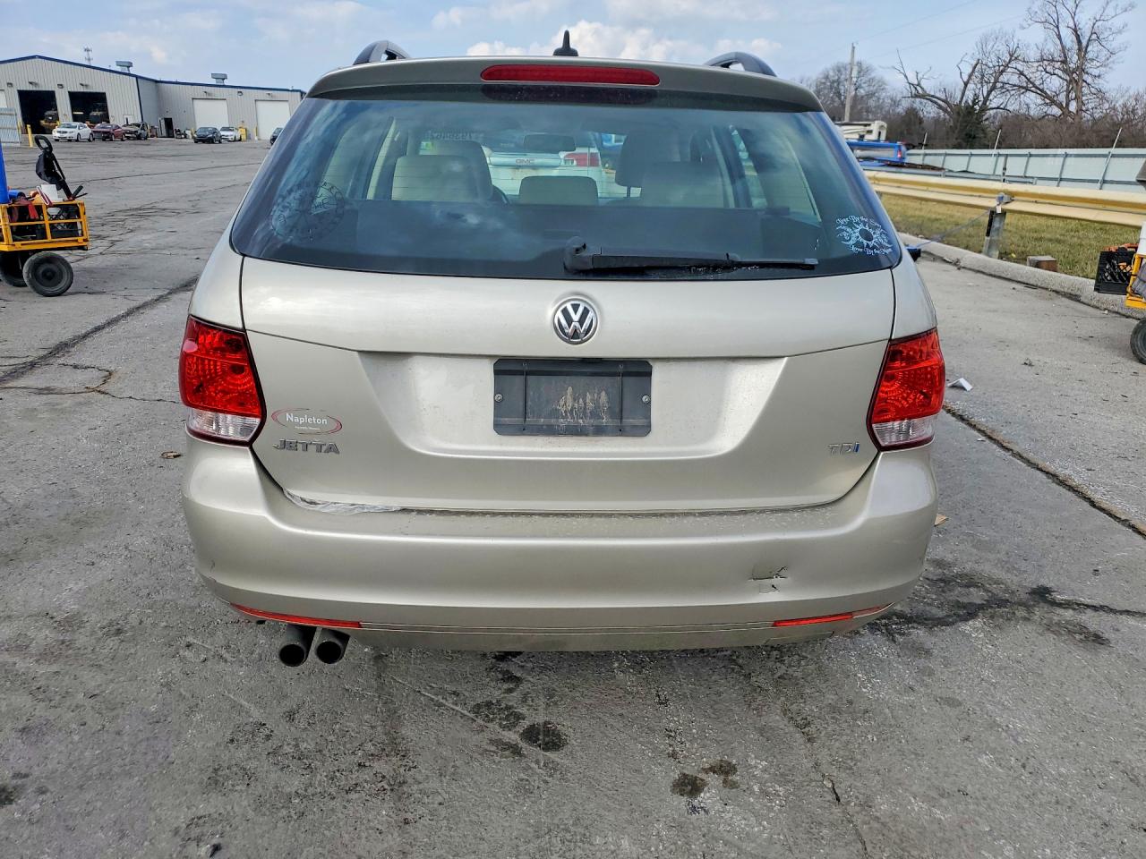 2014 VOLKSWAGEN JETTA TDI photo 6