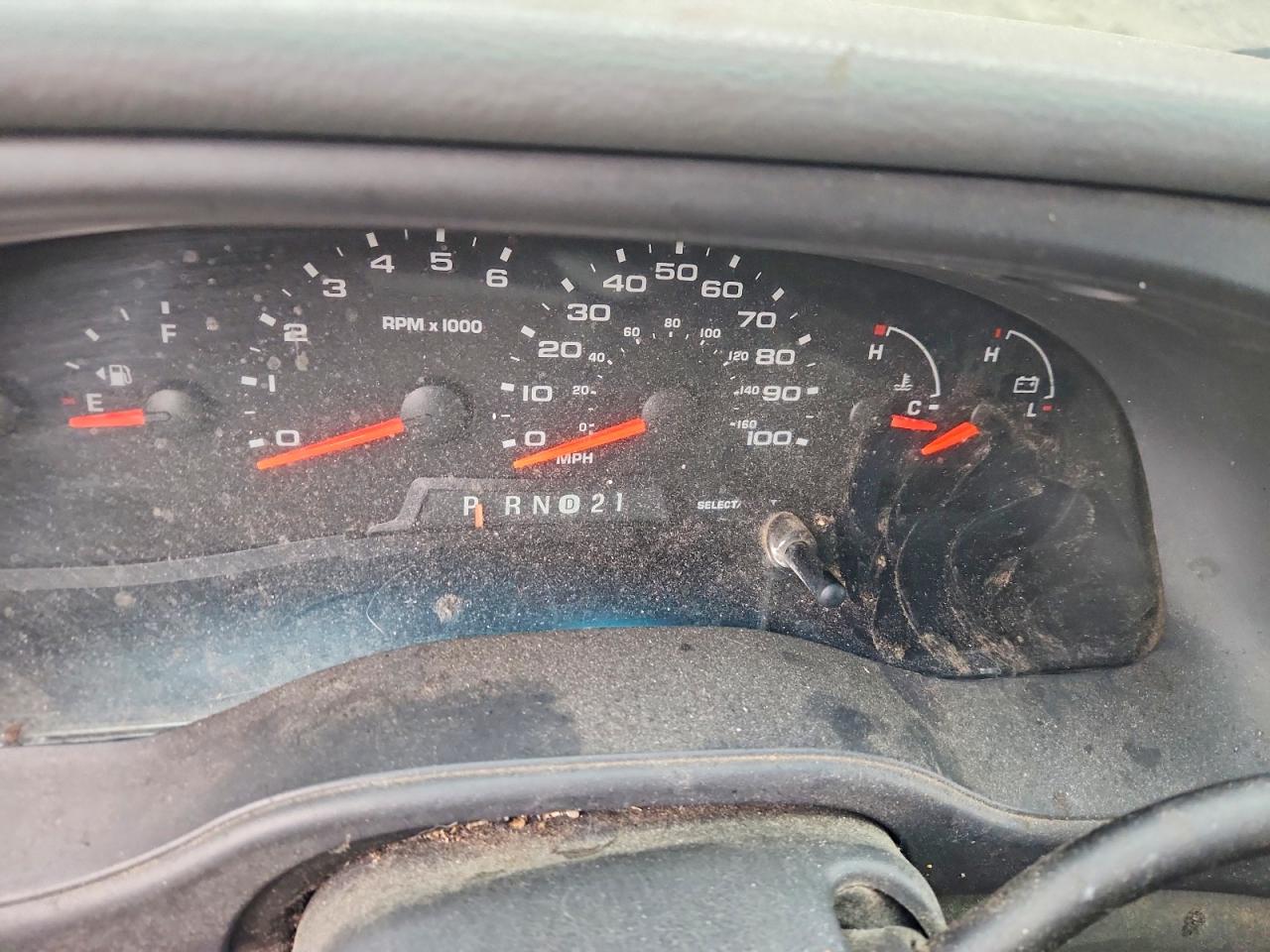 2005 FORD ECONOLINE E150 VAN photo 9
