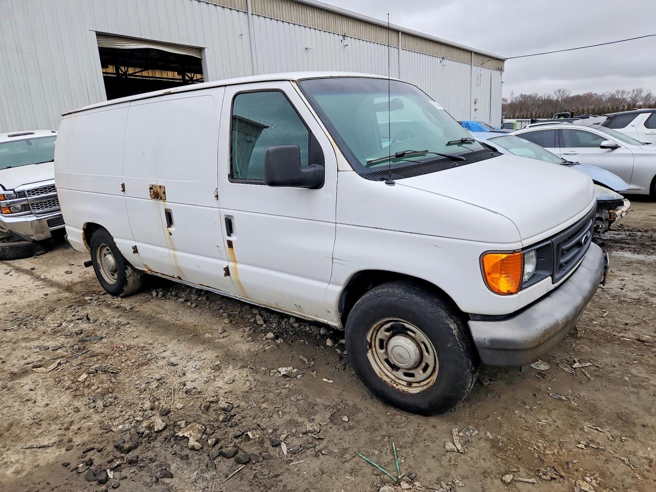 2005 FORD ECONOLINE E150 VAN photo 4
