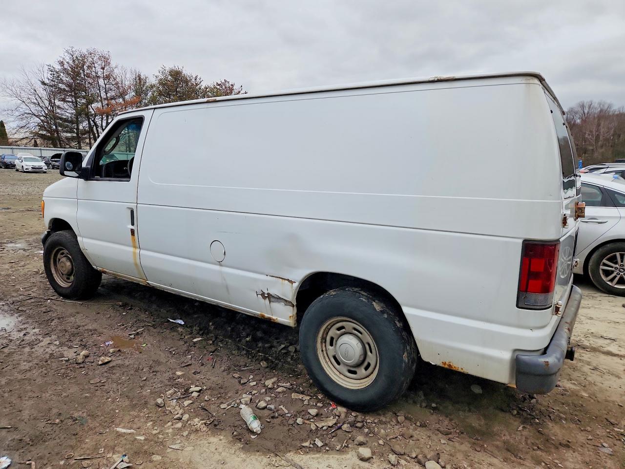 2005 FORD ECONOLINE E150 VAN photo 2