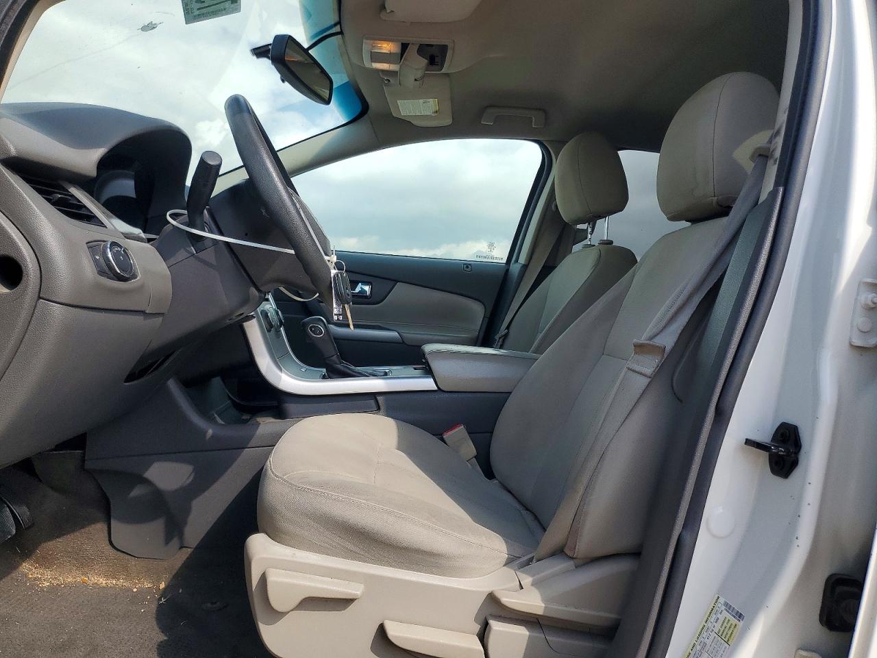 2013 FORD EDGE SE photo 7