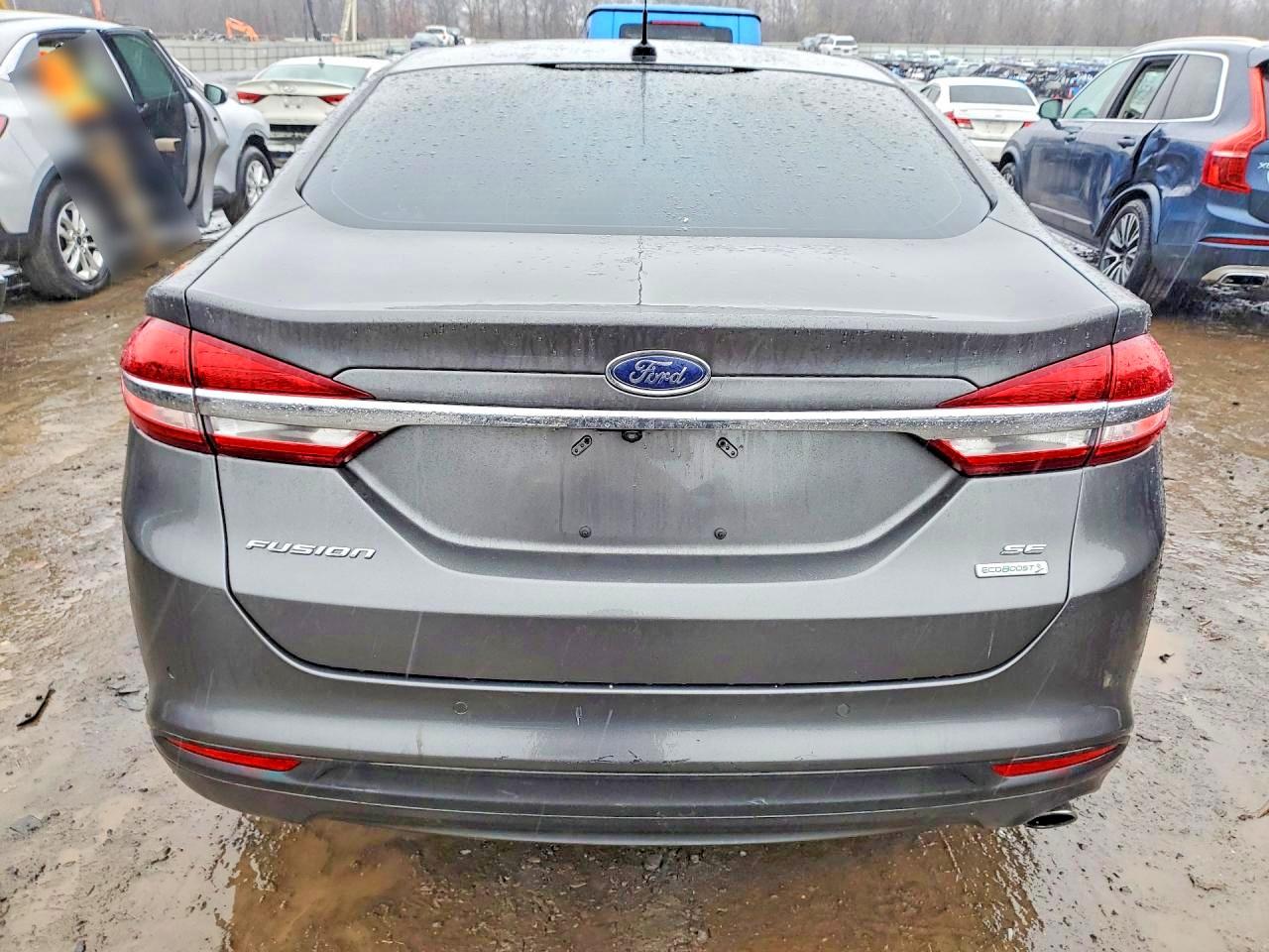 2018 FORD FUSION SE photo 11