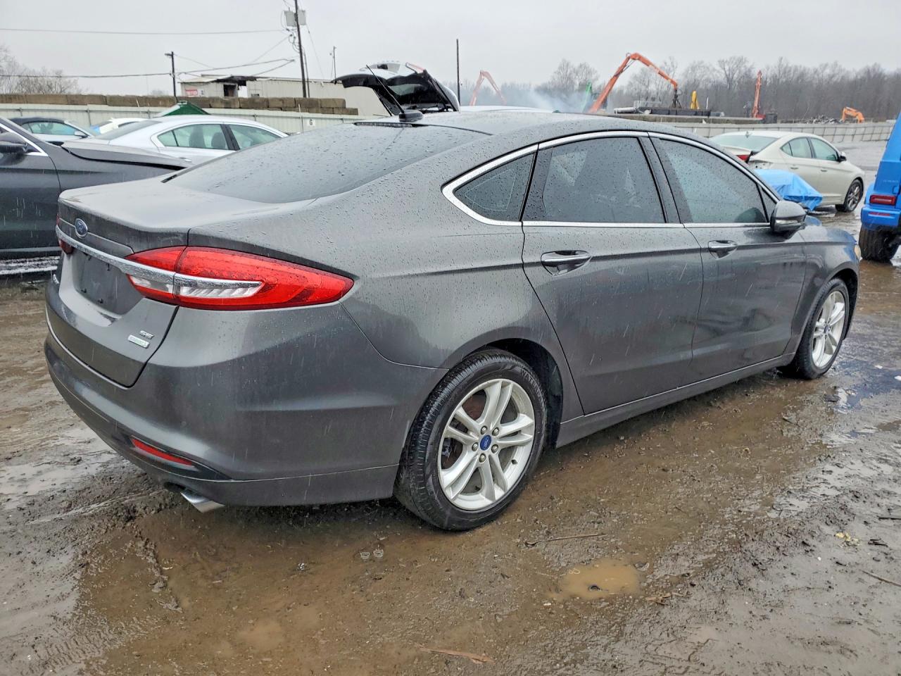 2018 FORD FUSION SE photo 5