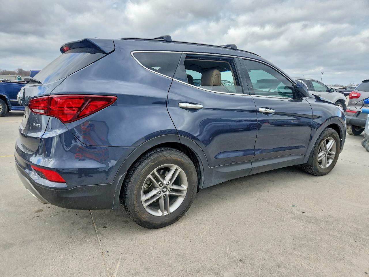 2018 HYUNDAI SANTA FE SPORT 2.4L photo 3