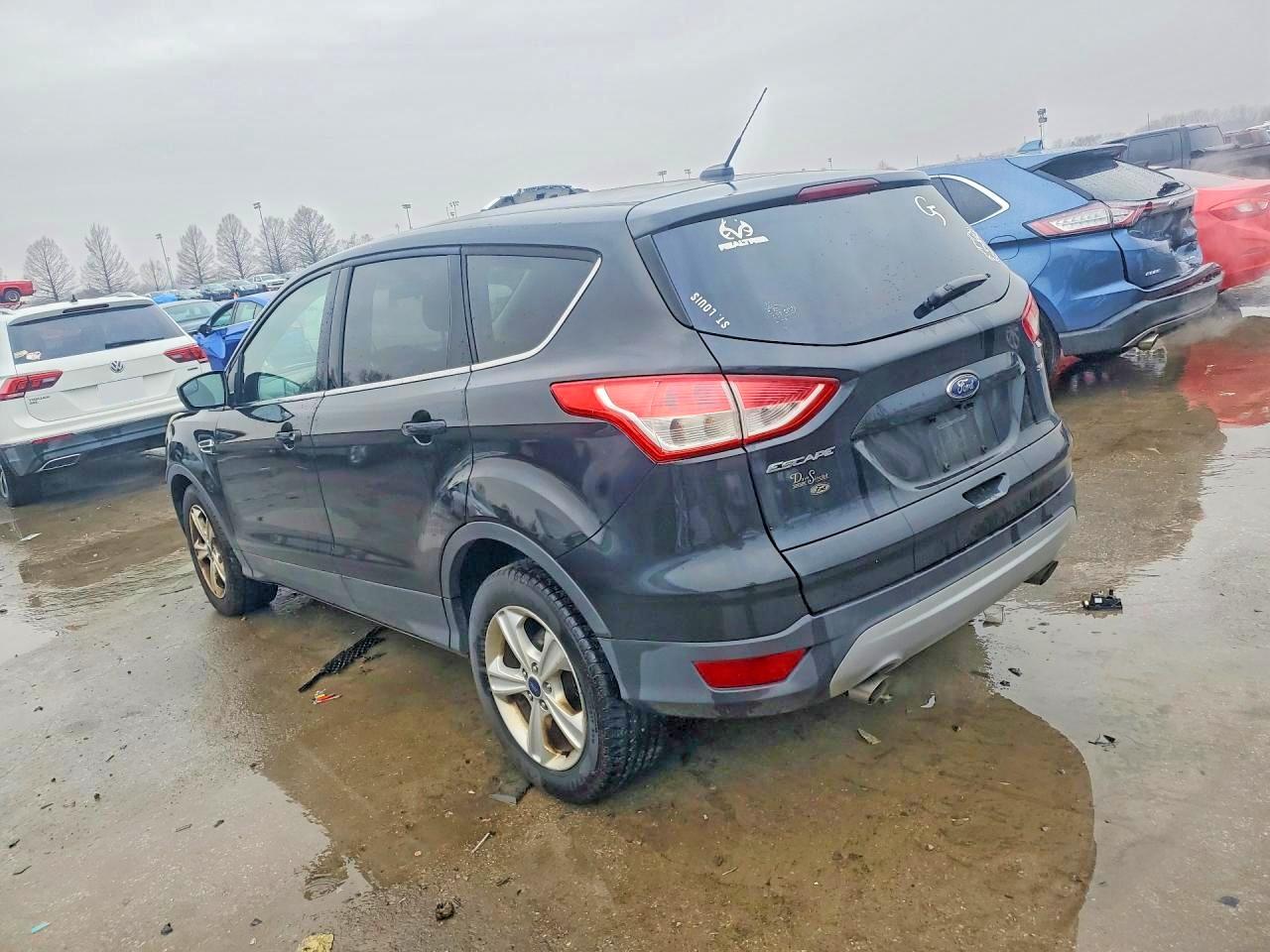 2015 FORD ESCAPE SE photo 2
