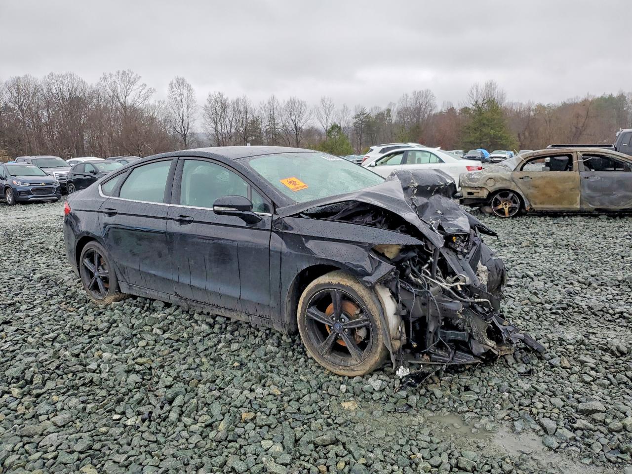 2016 FORD FUSION SE photo 4
