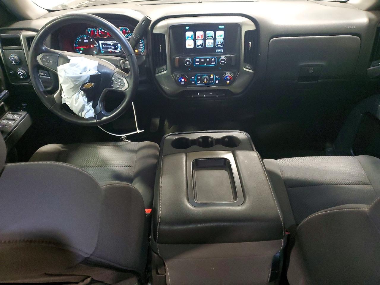 2017 CHEVROLET SILVERADO K1500 LT photo 15