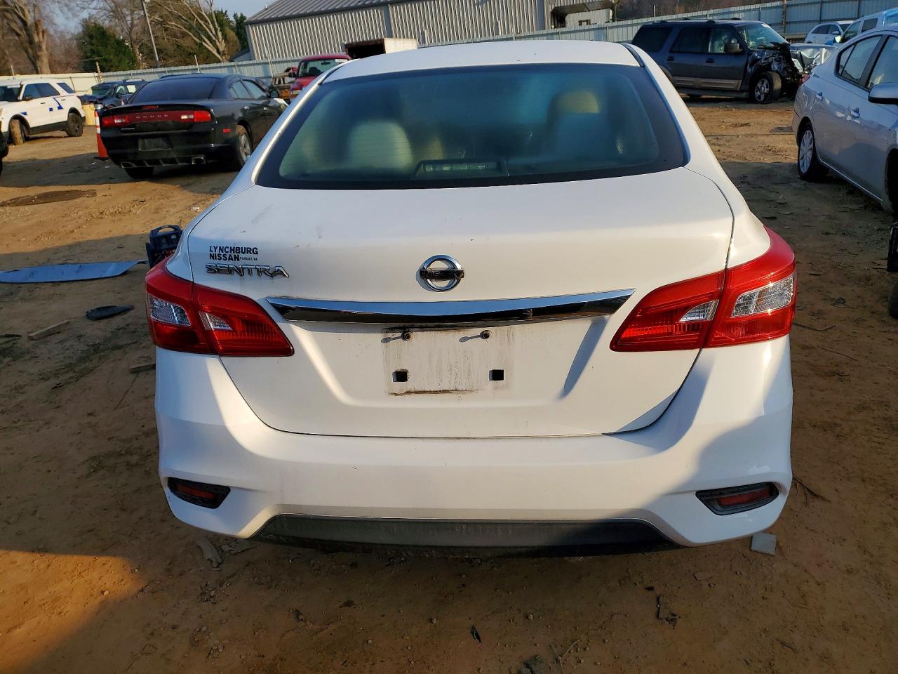 2017 NISSAN SENTRA S photo 6