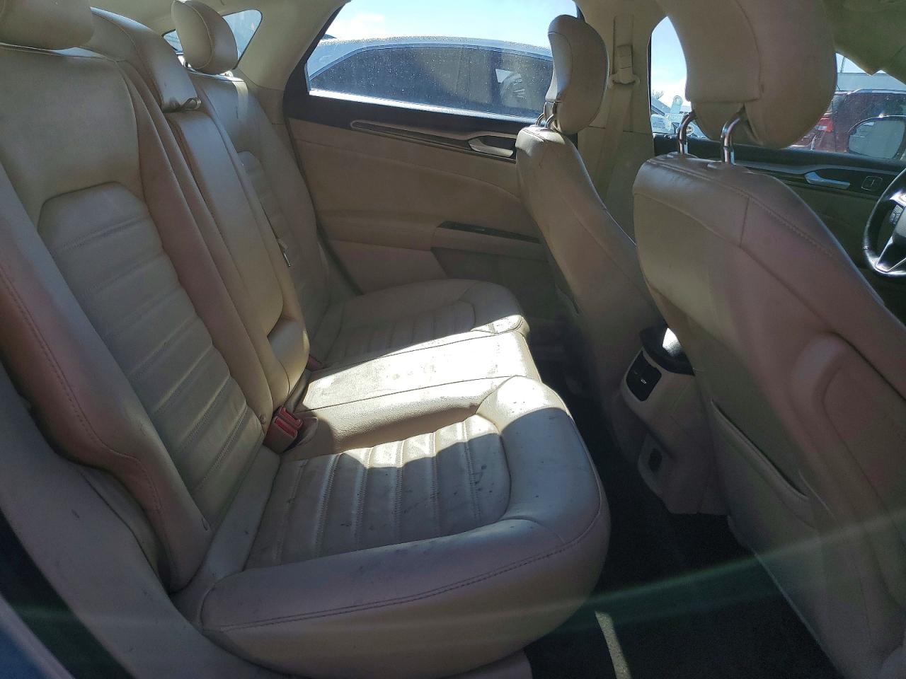 2013 FORD FUSION SE HYBRID photo 19