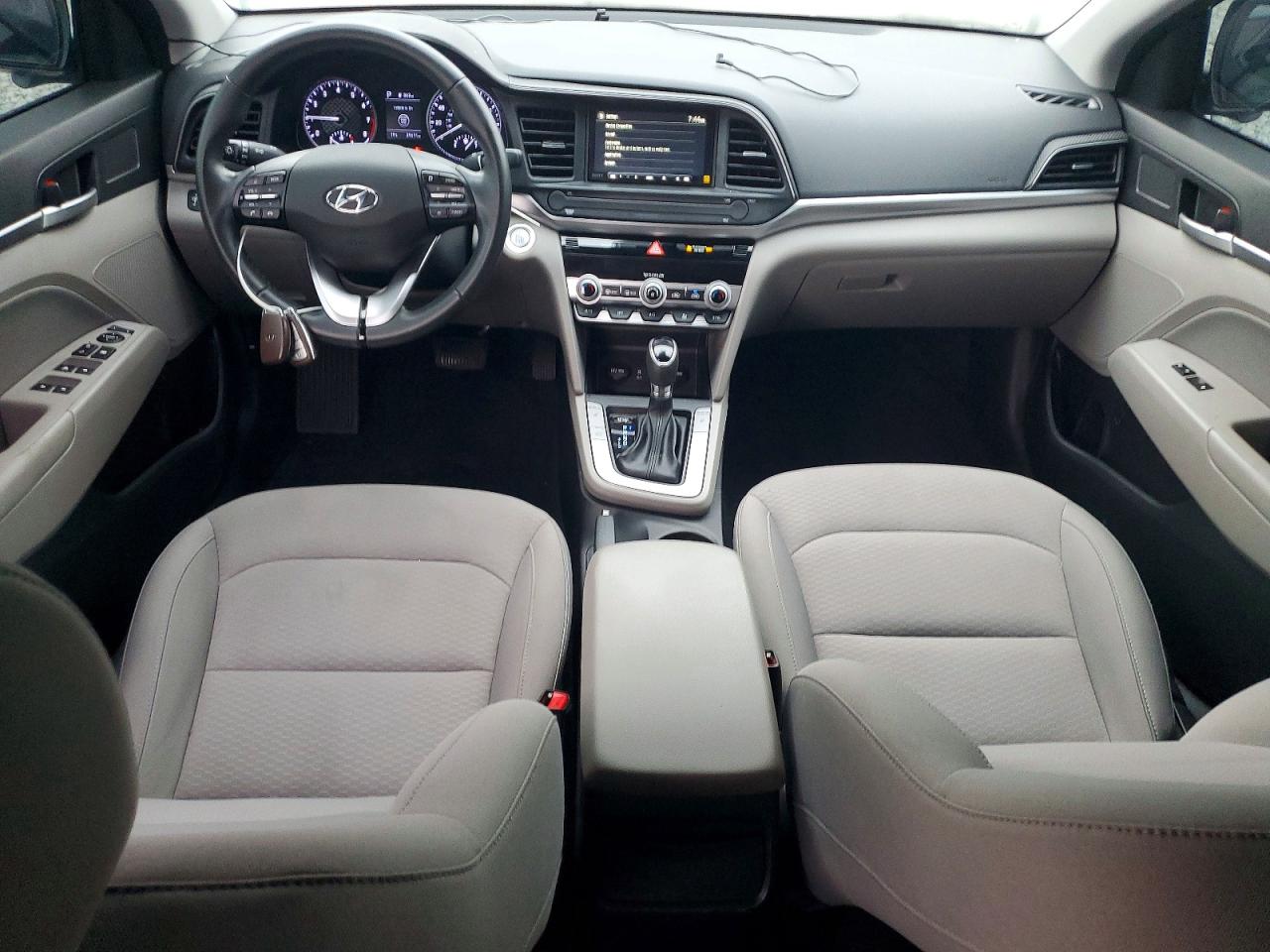 2019 HYUNDAI ELANTRA VALUE EDITION photo 15