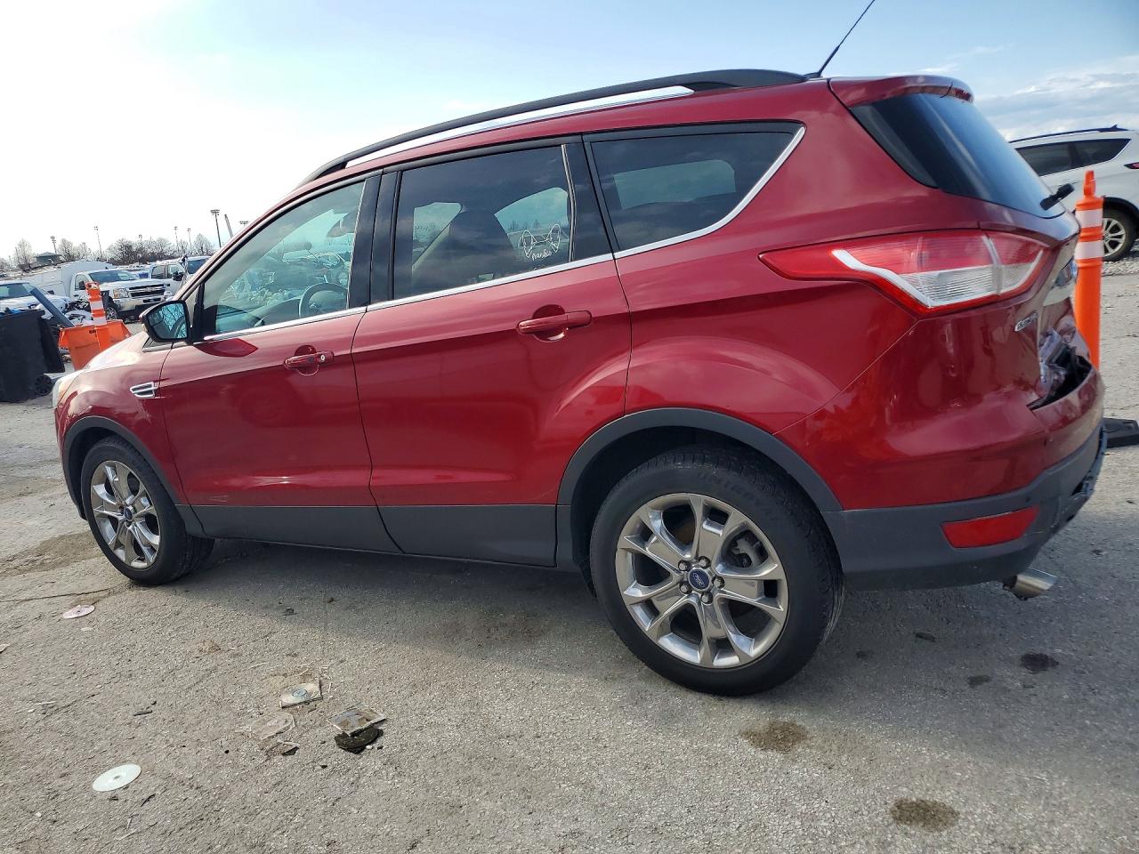 2013 FORD ESCAPE SEL photo 2