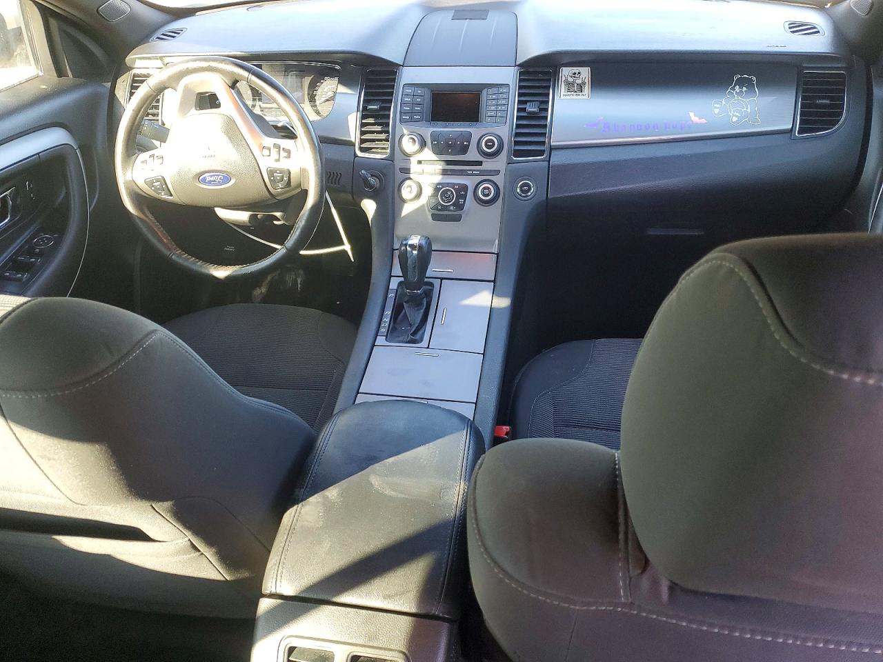 2016 FORD TAURUS SEL photo 8