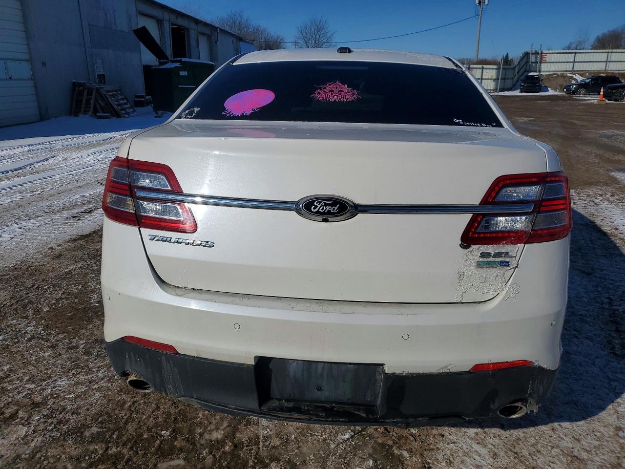 2016 FORD TAURUS SEL photo 6