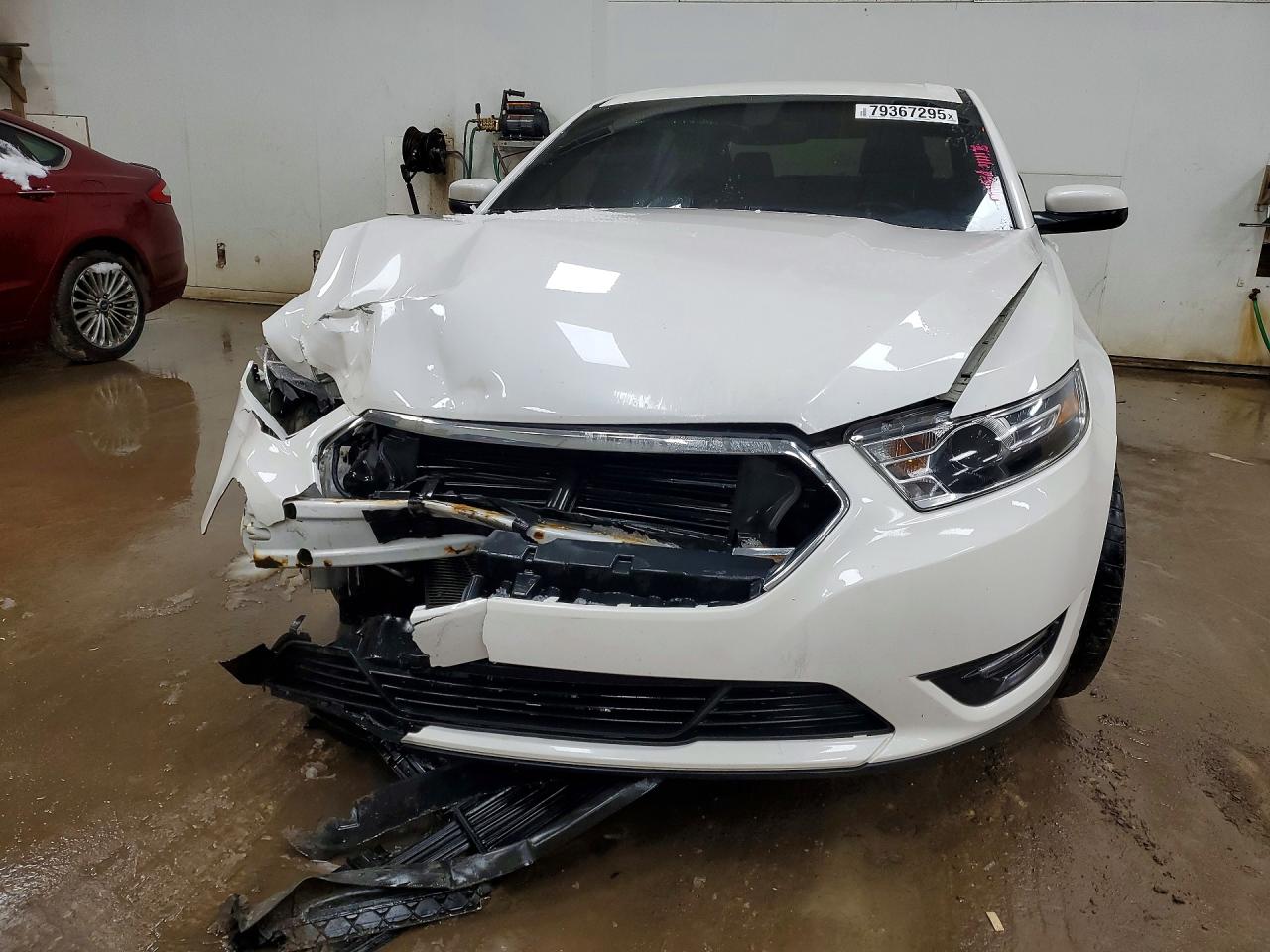 2016 FORD TAURUS SEL photo 5