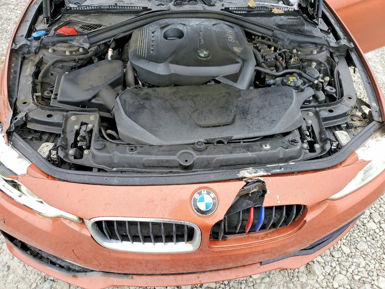 2017 BMW 330 photo 11
