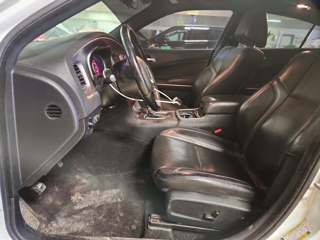 2020 DODGE CHARGER SXT photo 19