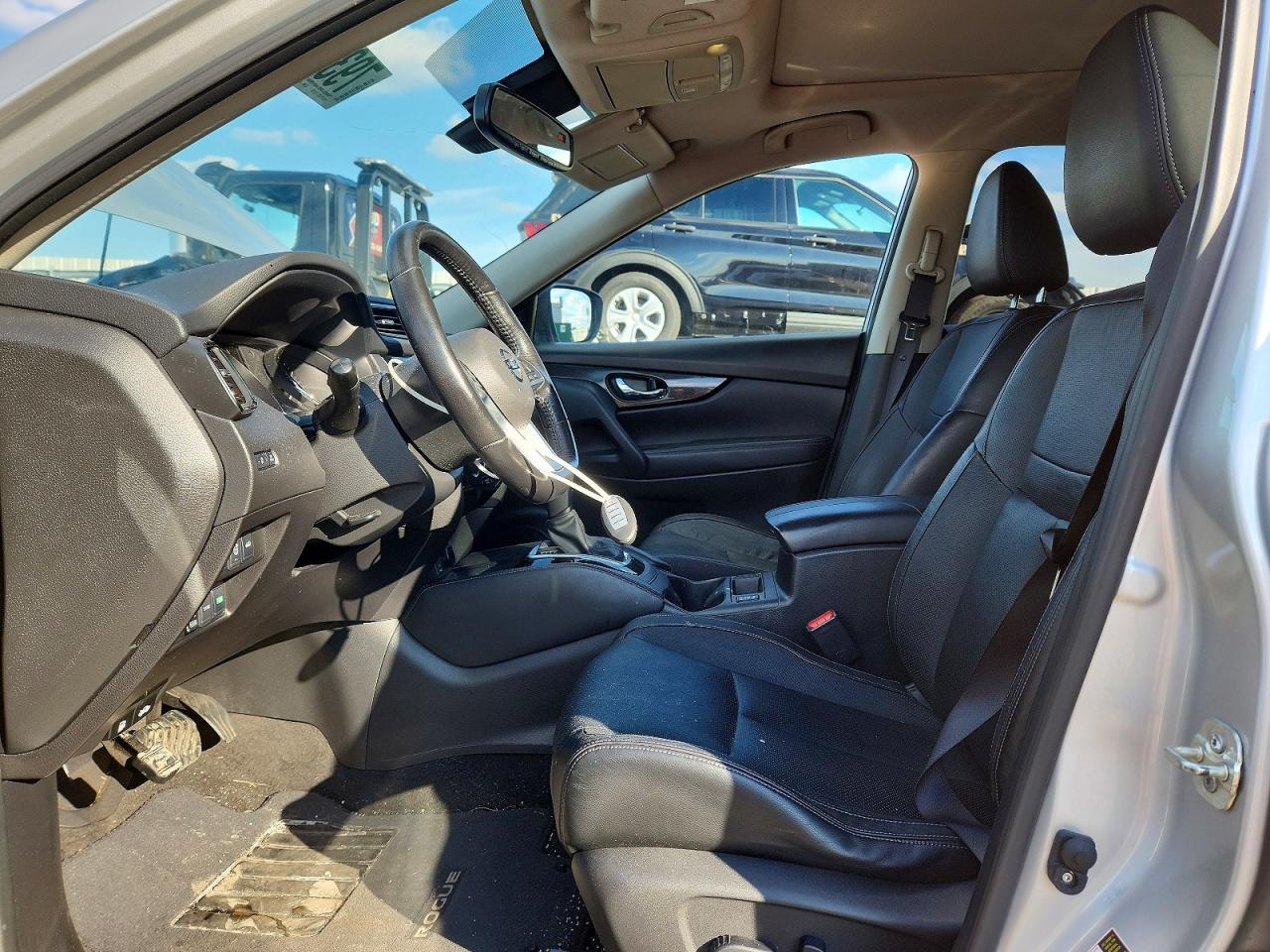 2017 NISSAN ROGUE SL photo 7