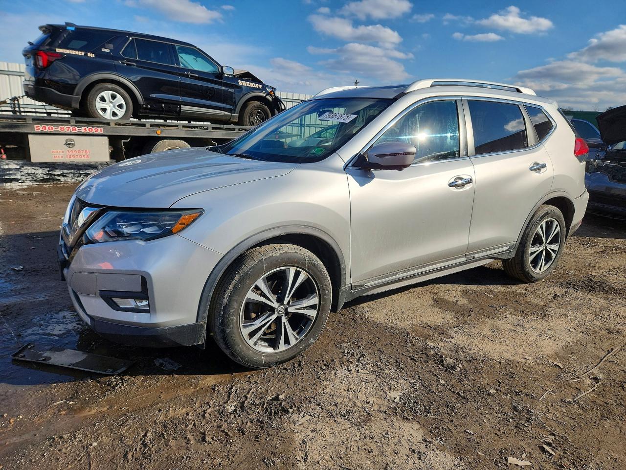 2017 NISSAN ROGUE