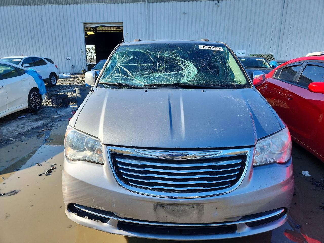2015 CHRYSLER TOWN & COUNTRY TOURING L photo 5