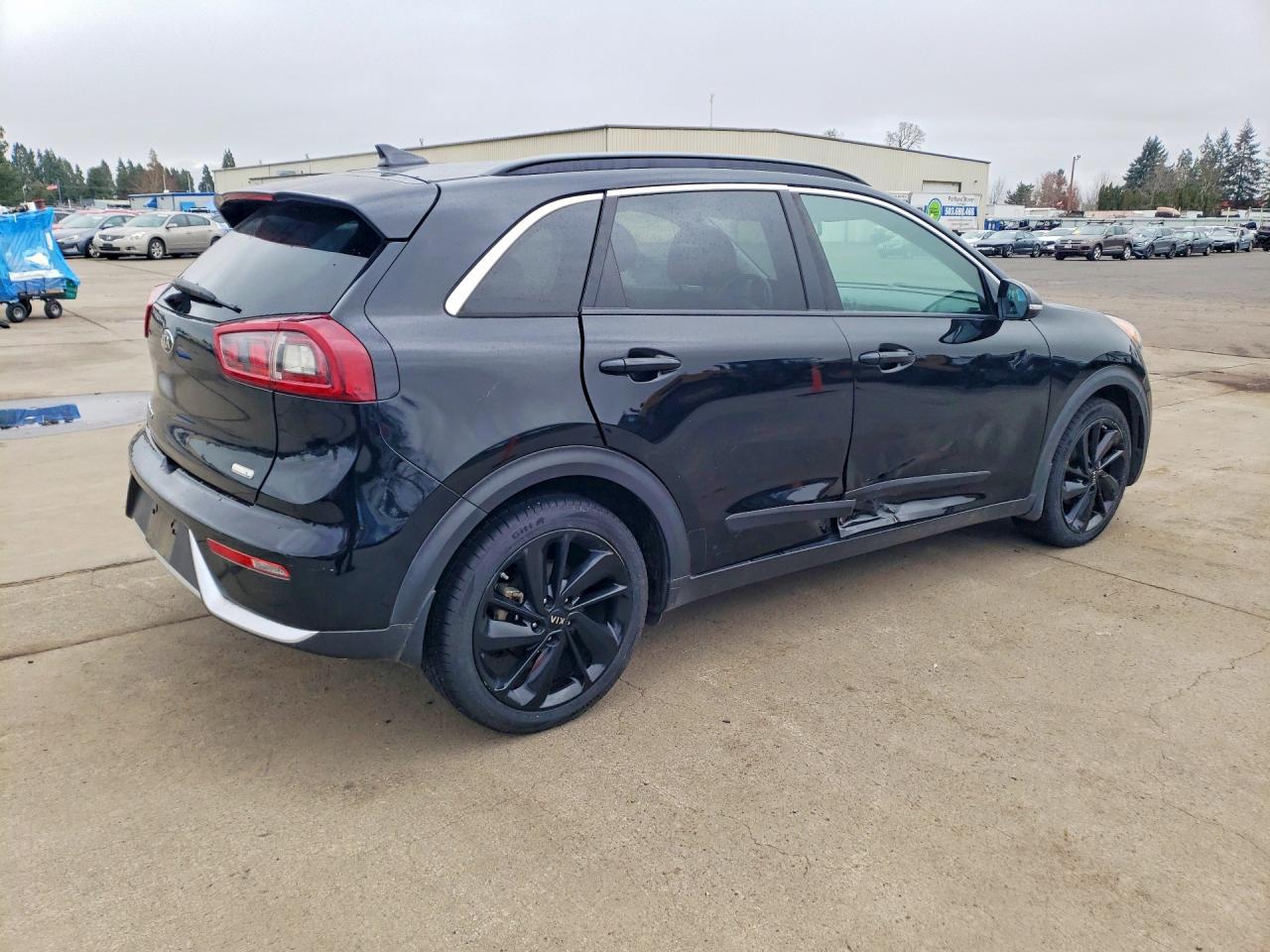 2019 KIA NIRO S TOURING photo 3