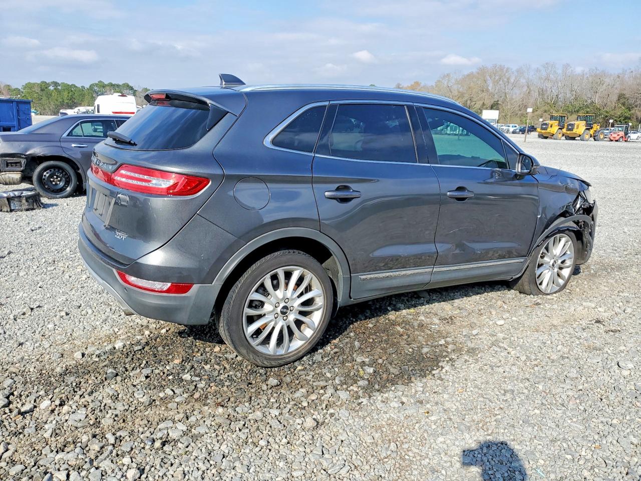 2017 LINCOLN MKC RESERVE photo 5