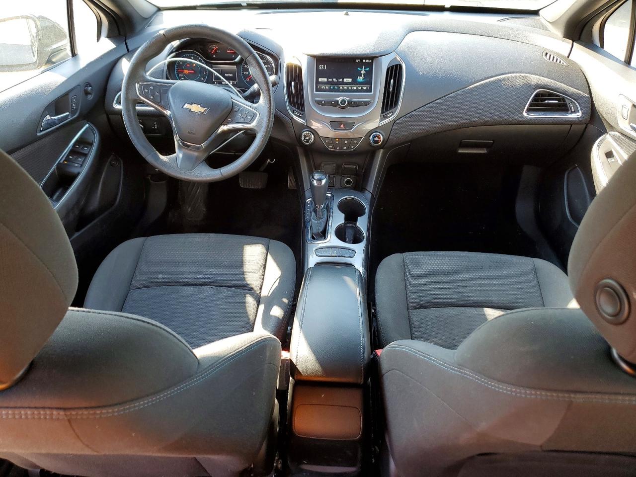 2016 CHEVROLET CRUZE LT photo 8