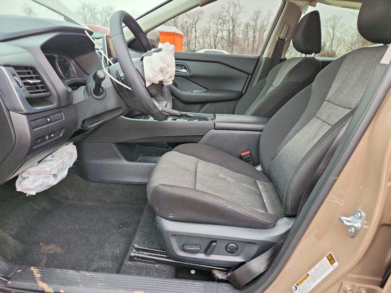 2025 NISSAN ROGUE SV photo 19