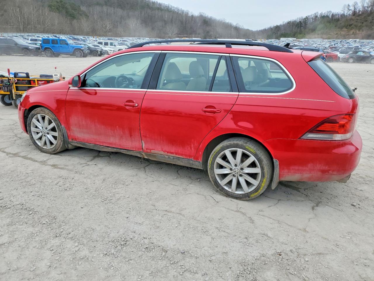 2013 VOLKSWAGEN JETTA TDI photo 3