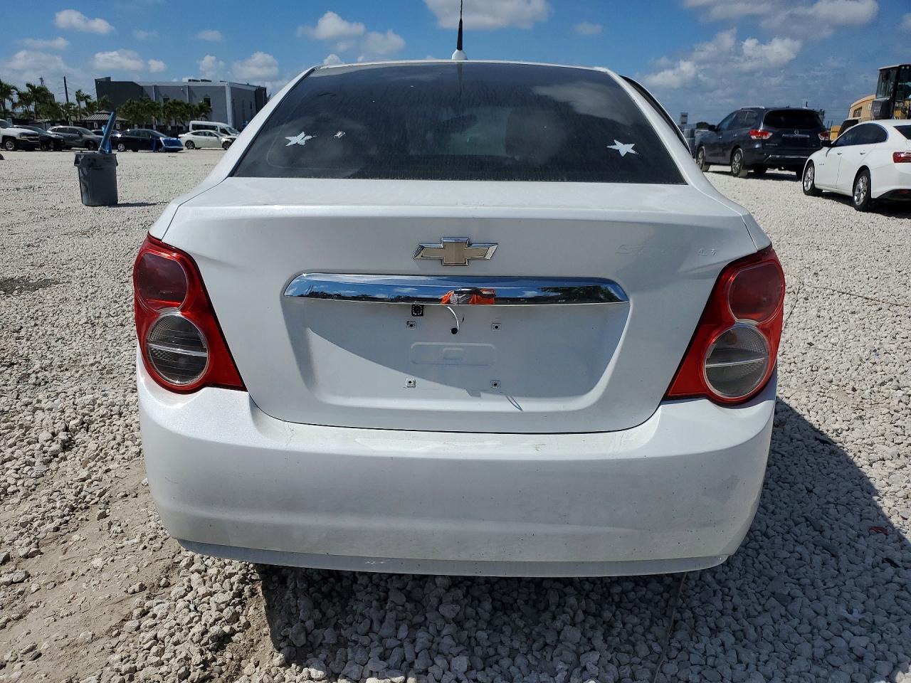 2014 CHEVROLET SONIC LT photo 11