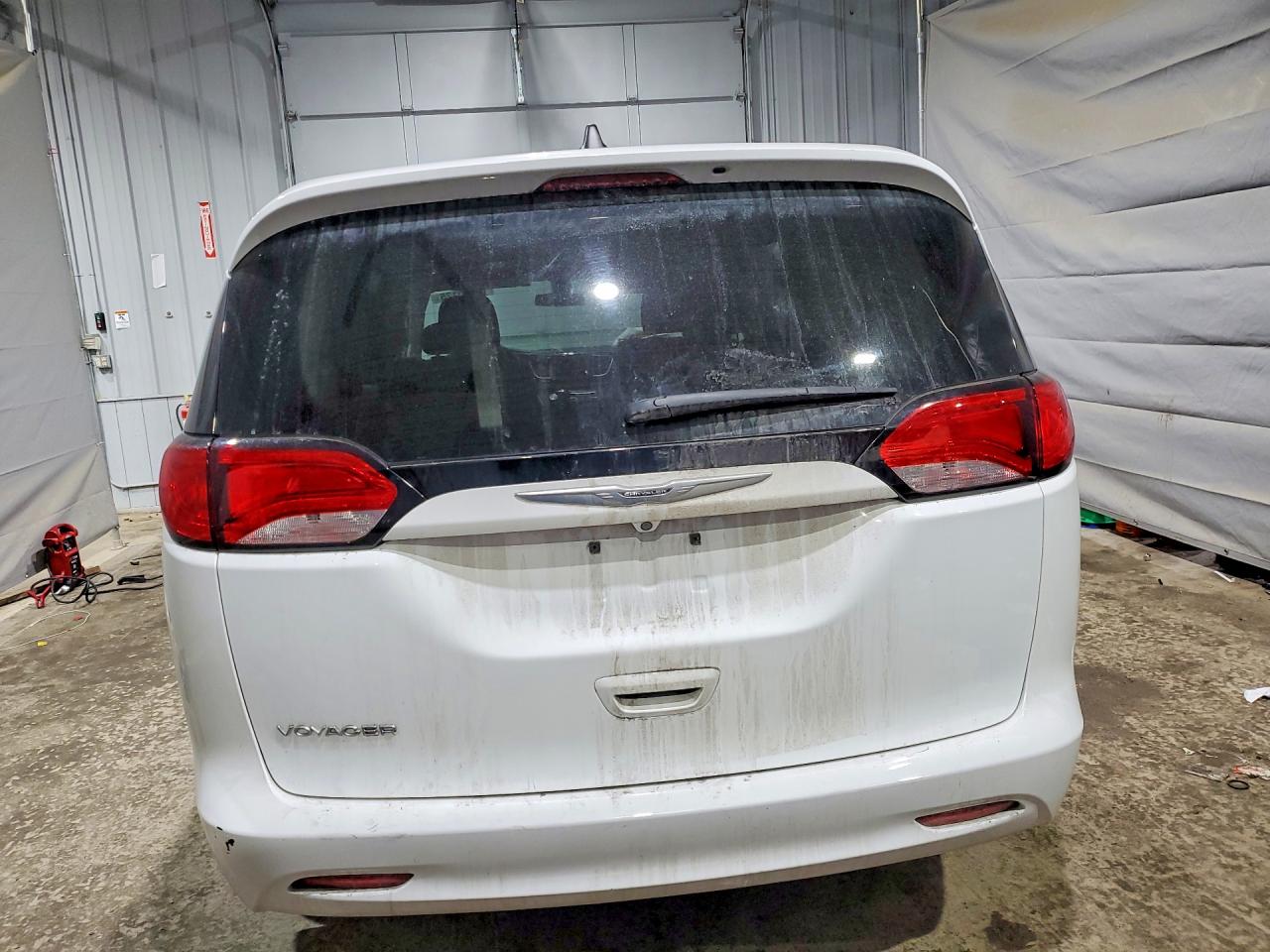 2021 CHRYSLER VOYAGER LX photo 21