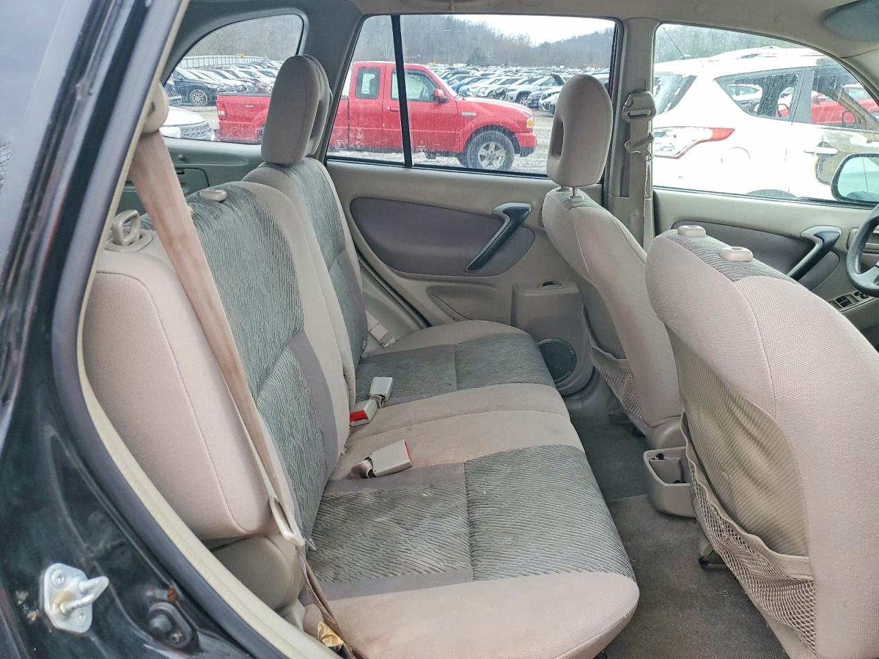 2003 TOYOTA RAV4 BASE photo 11