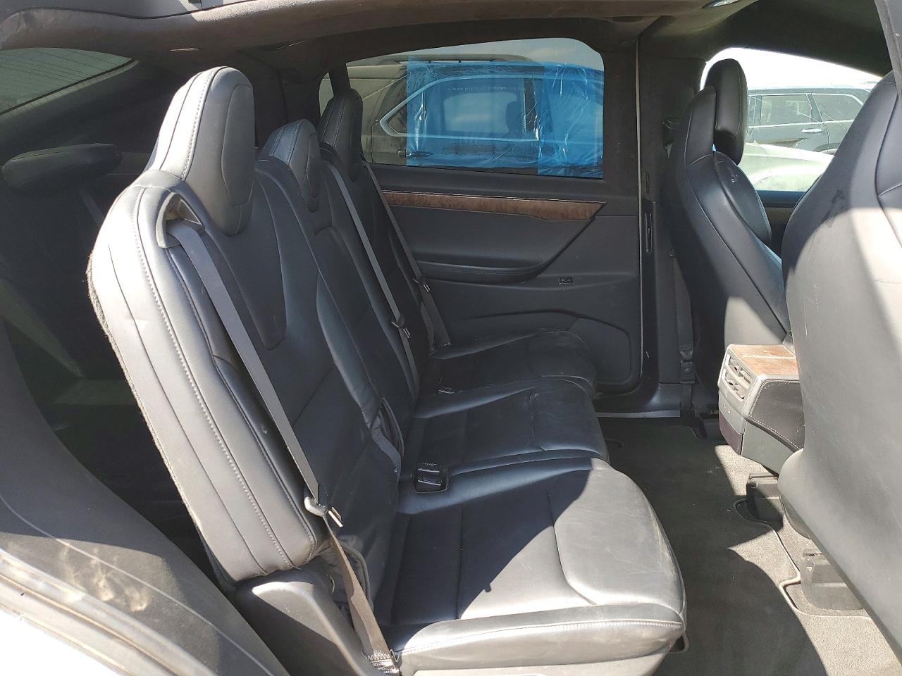 2018 TESLA MODEL X photo 21