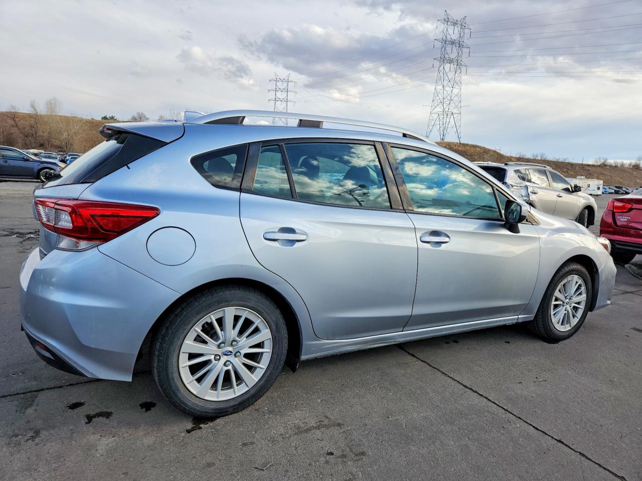 2017 SUBARU IMPREZA PREMIUM PLUS photo 3