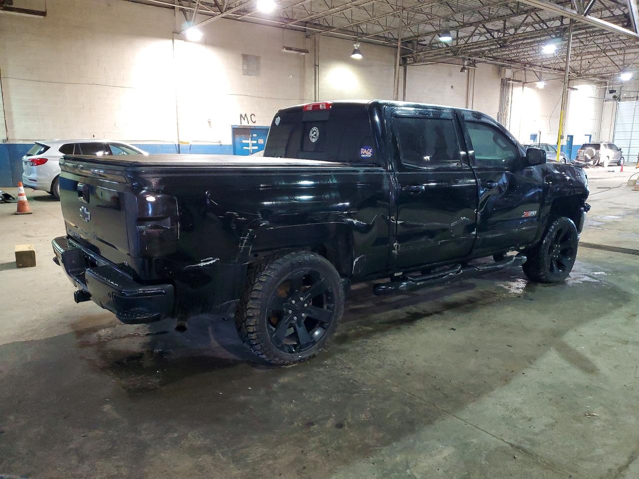 2016 CHEVROLET SILVERADO K1500 LT photo 5