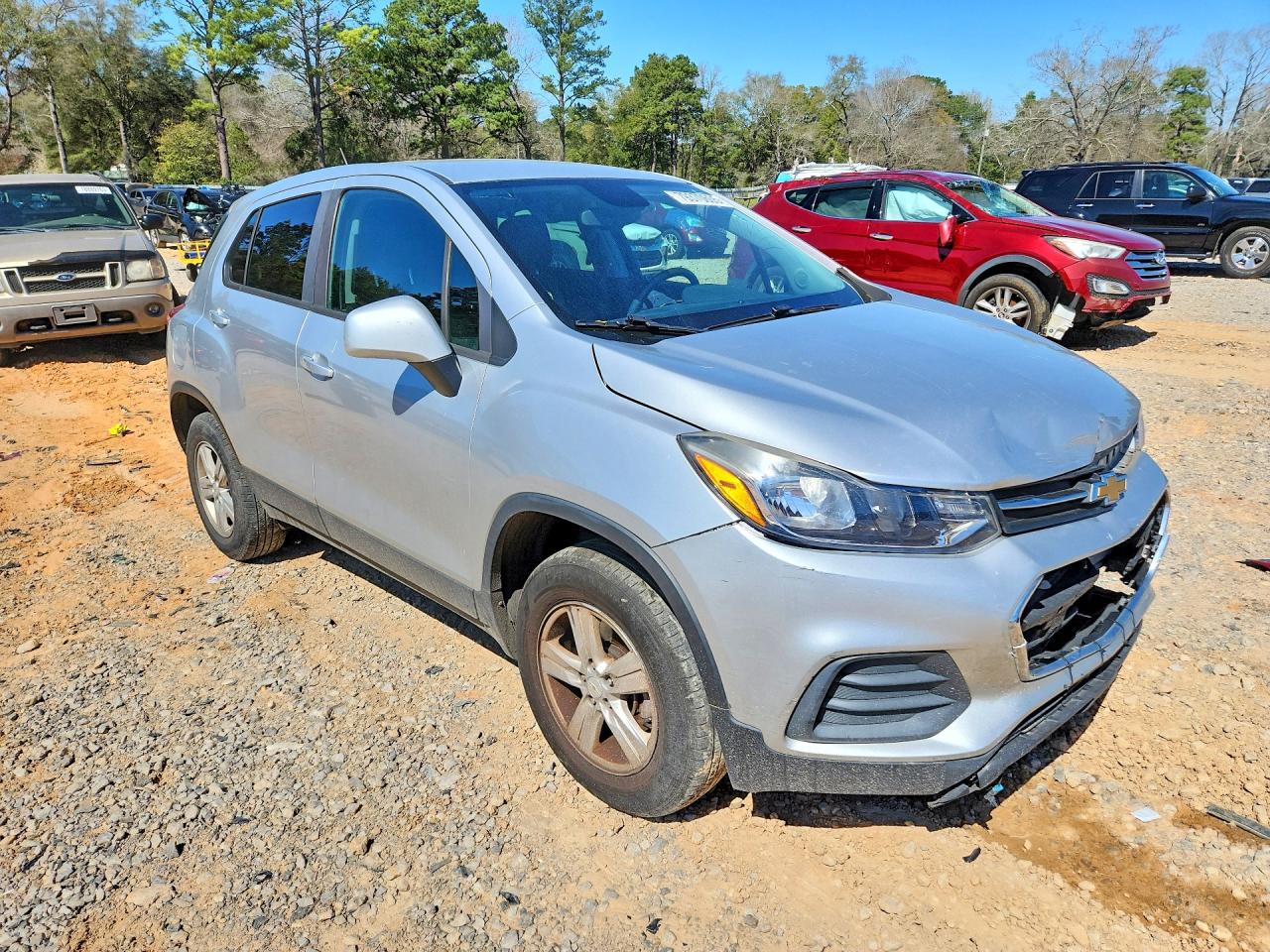 2018 CHEVROLET TRAX LS photo 4