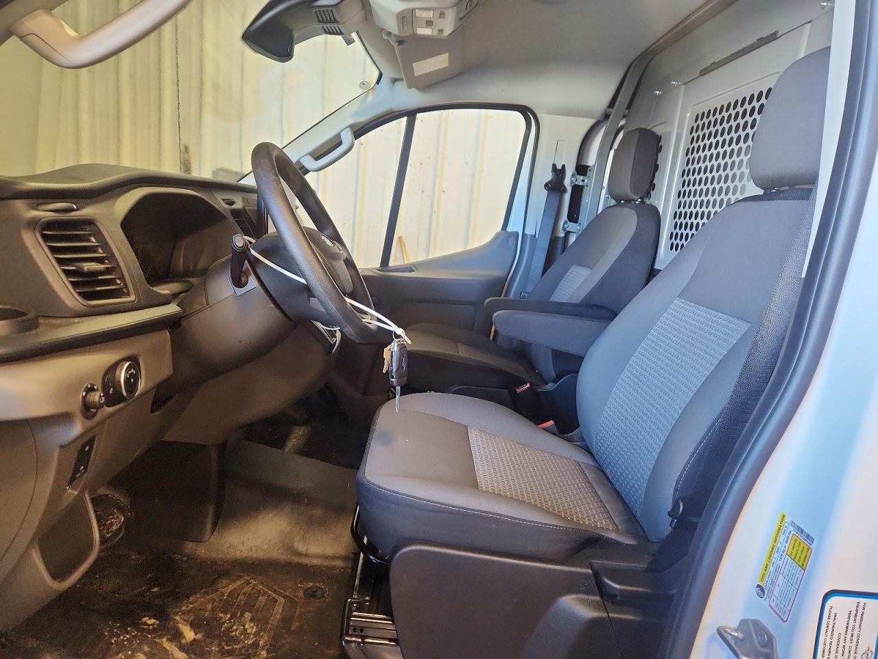2025 FORD TRANSIT 250 UTILITY / SERVICE VAN photo 7