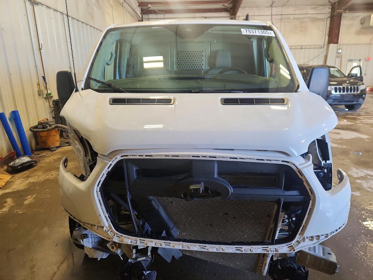 2025 FORD TRANSIT 250 UTILITY / SERVICE VAN photo 5