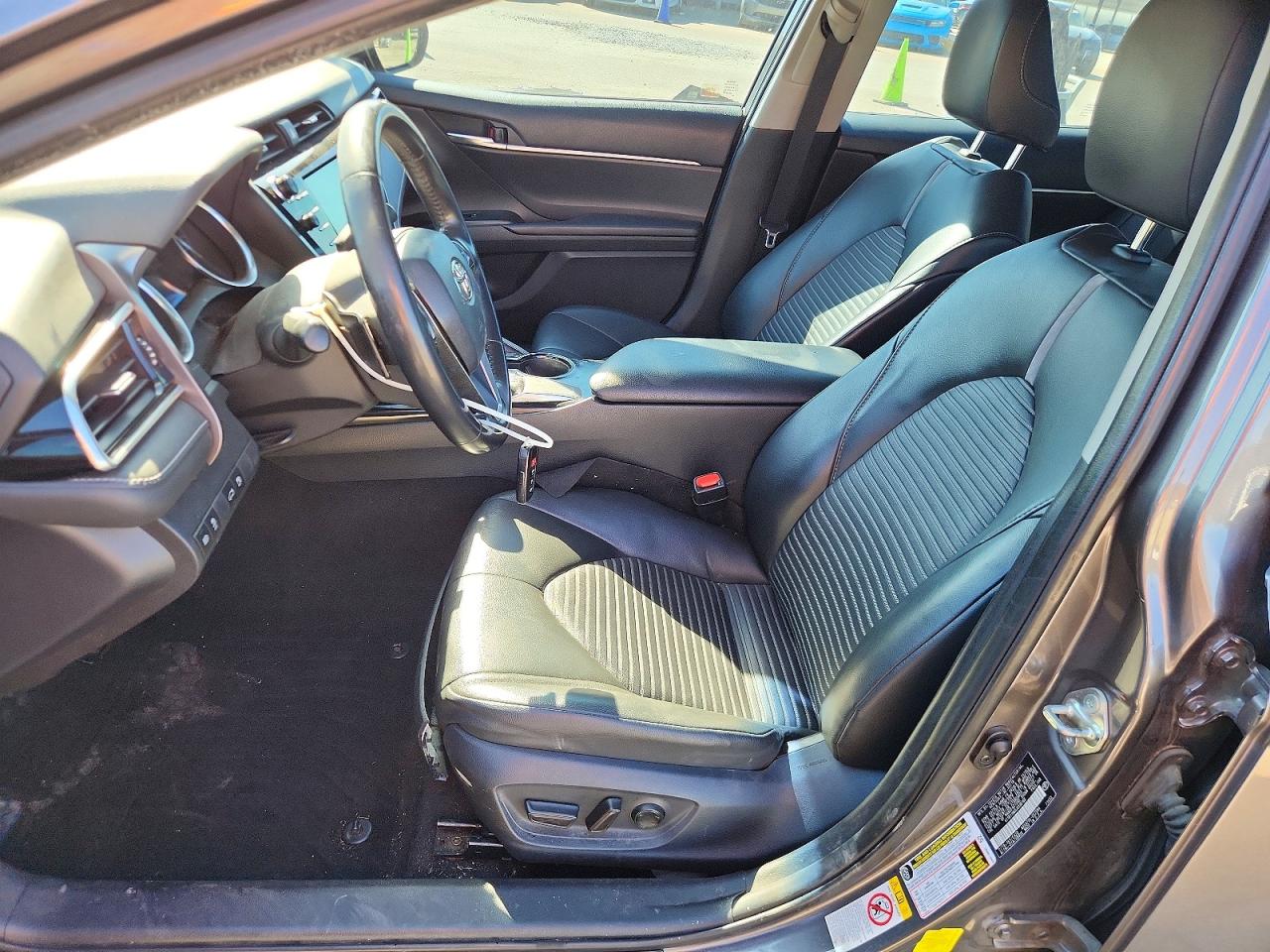 2018 TOYOTA CAMRY SE photo 7