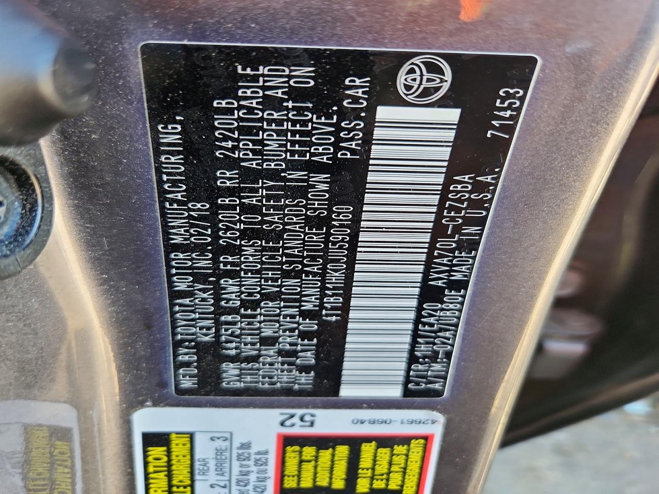 2018 TOYOTA CAMRY SE photo 12