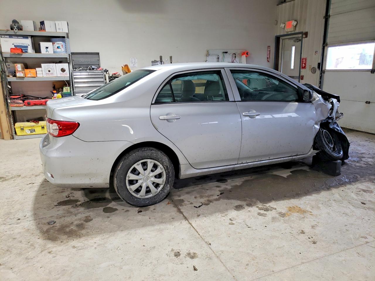 2013 TOYOTA COROLLA L photo 7