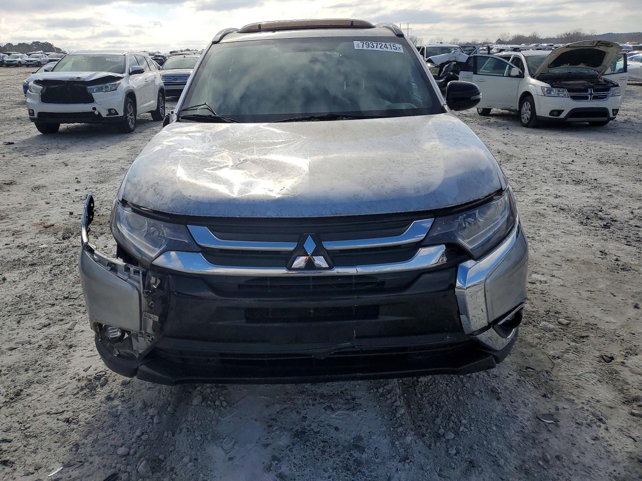 2018 MITSUBISHI OUTLANDER SE photo 5